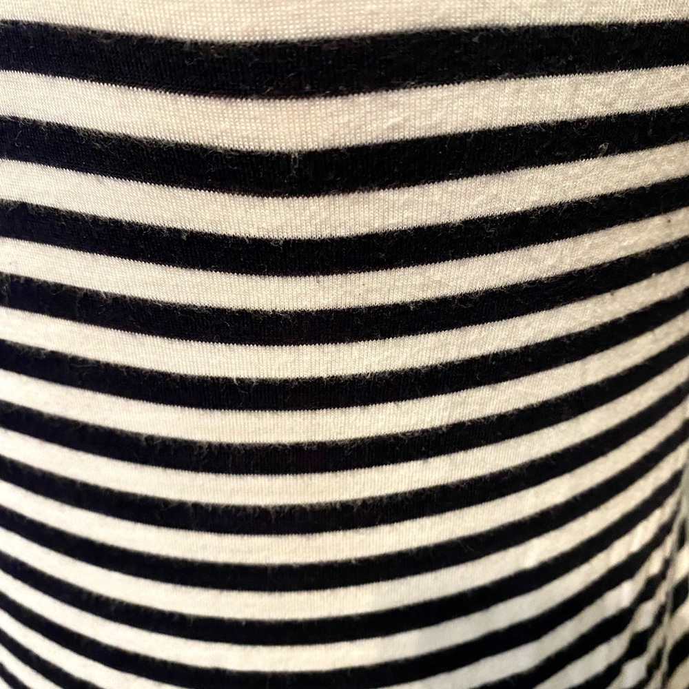 Michael Kors navy & white striped long sleeve round neck stretchy top - size S - Picture 6 of 7